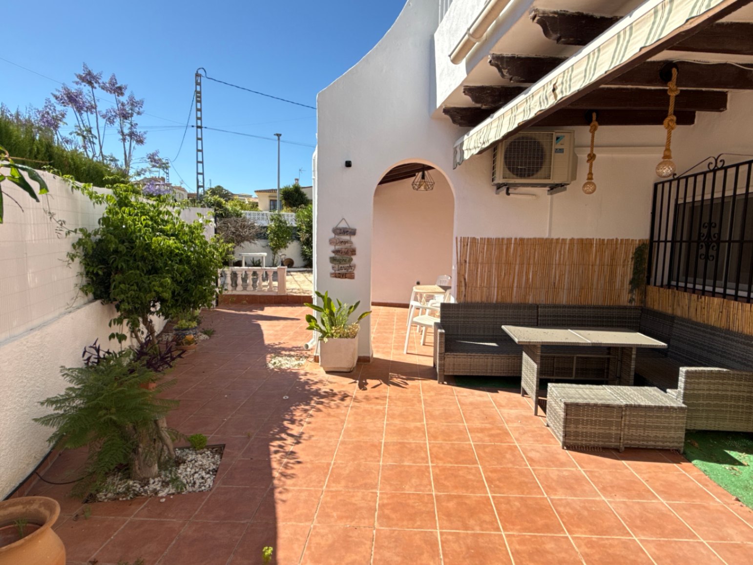 Woning op de begane grond met een ruime tuin te koop, Calpe