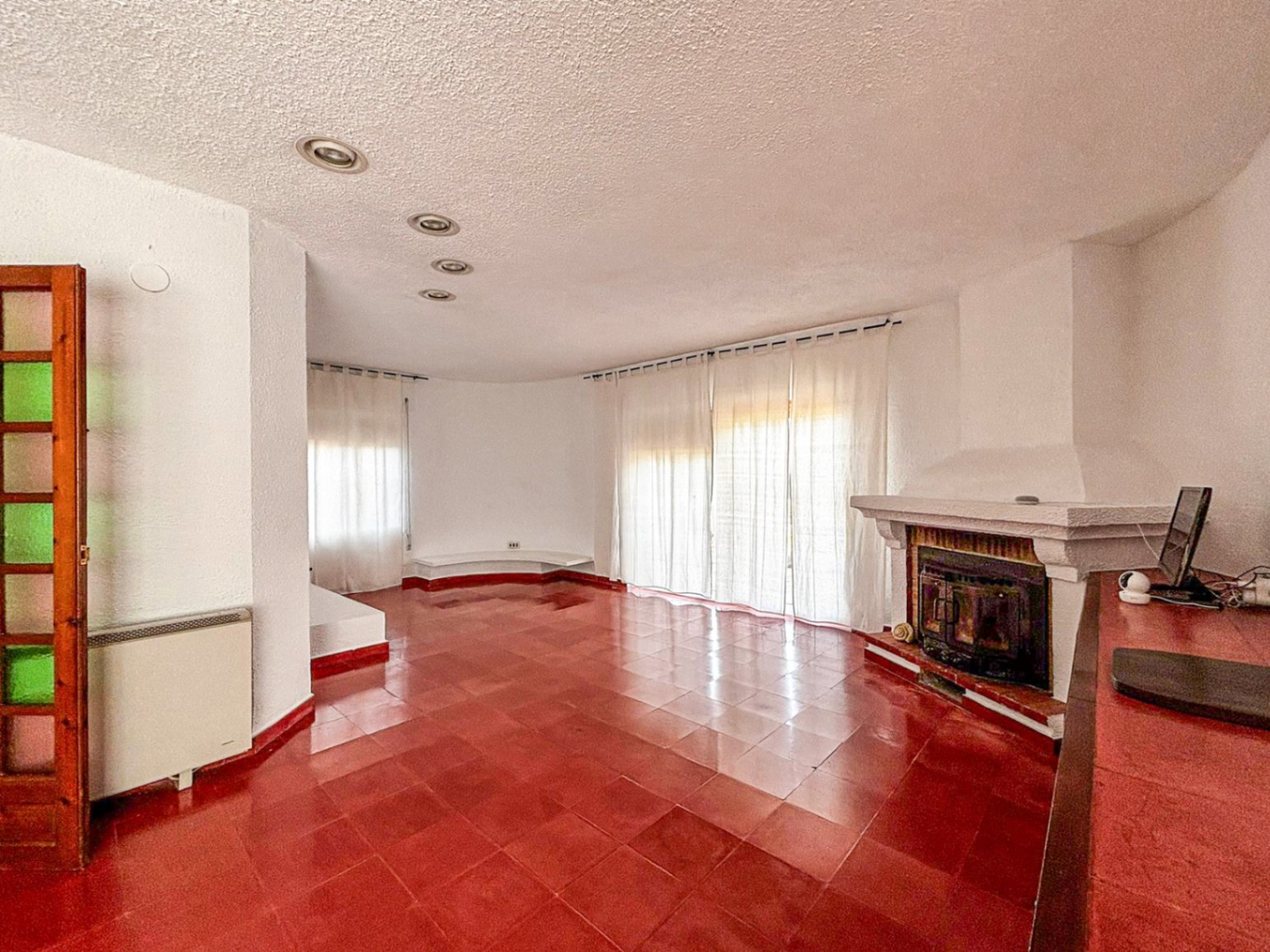Rustic Detached House Near Pedreguer Town Centre