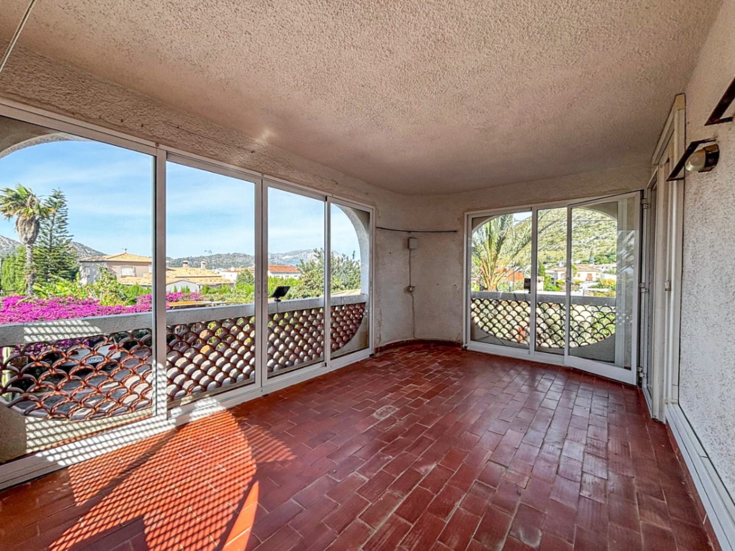 Rustic Detached House Near Pedreguer Town Centre