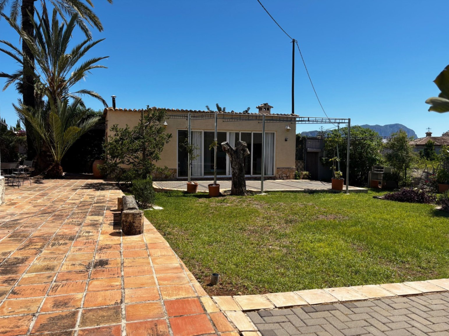 Rustic Detached House Near Pedreguer Town Centre