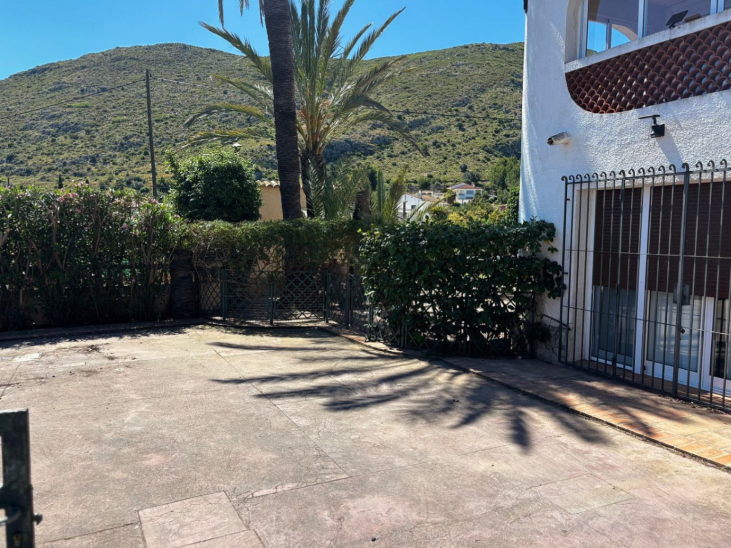Rustic Detached House Near Pedreguer Town Centre