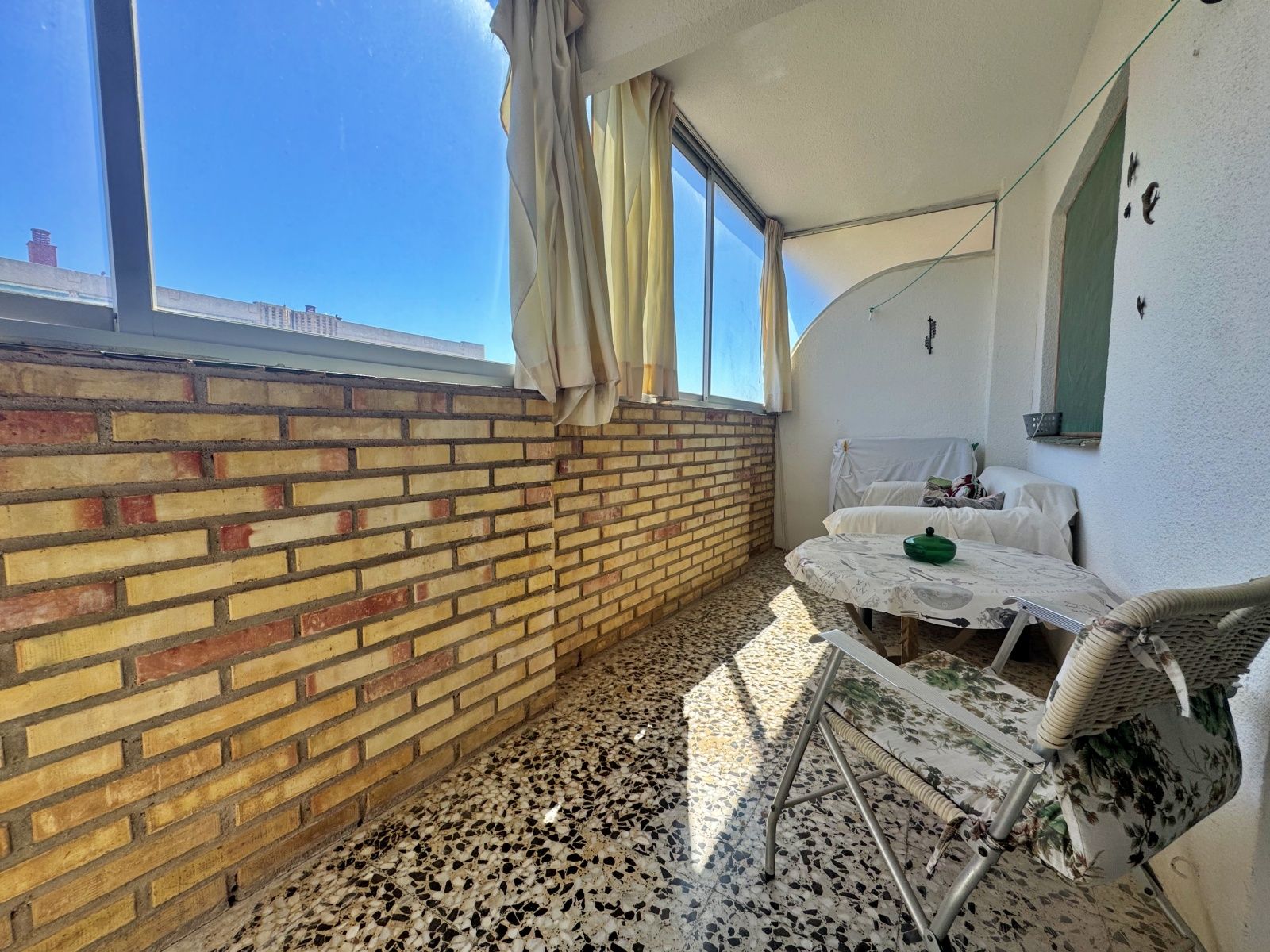 Appartement d'une chambre à Jávea disponible à la location à long terme maintenant