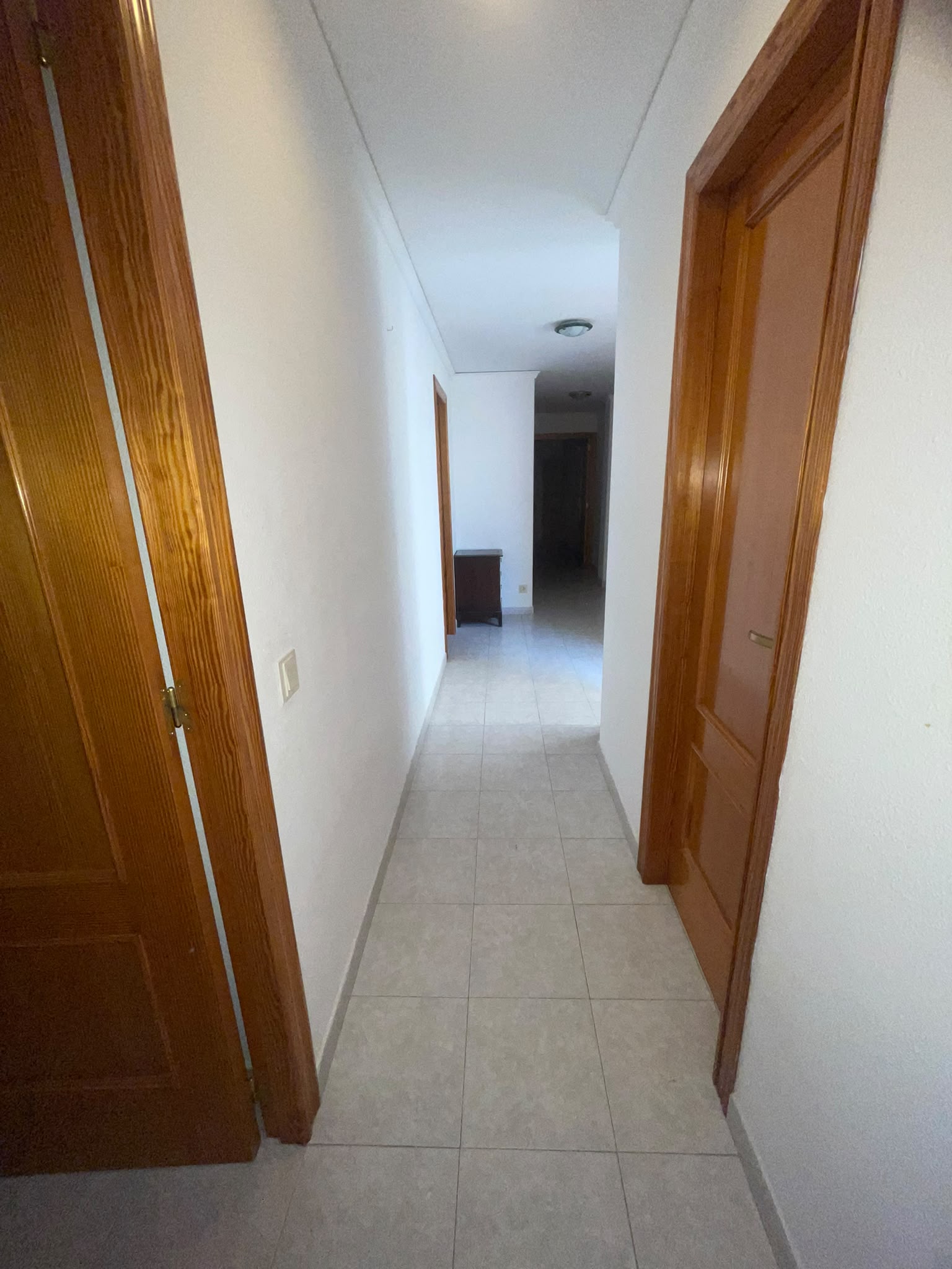2-slaapkamerappartement met terras en uitzicht op de bergen in Orba