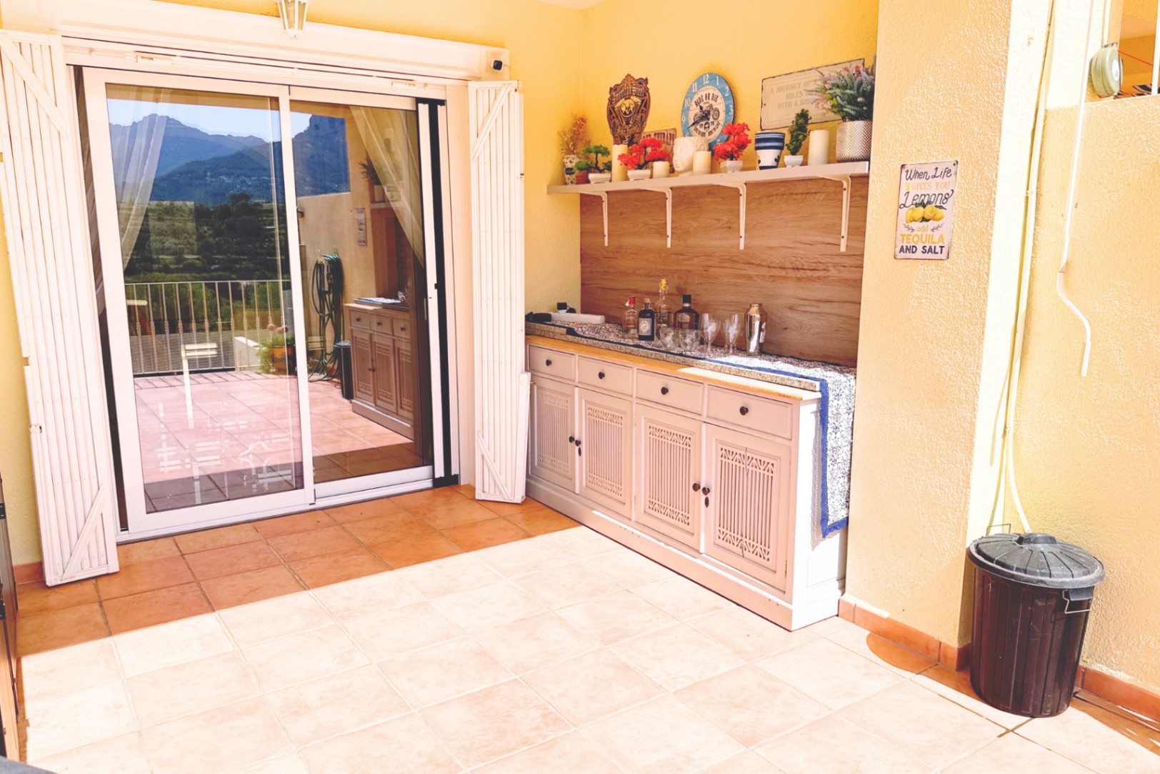 2-bed villa for sale with spectacular views, Calpe