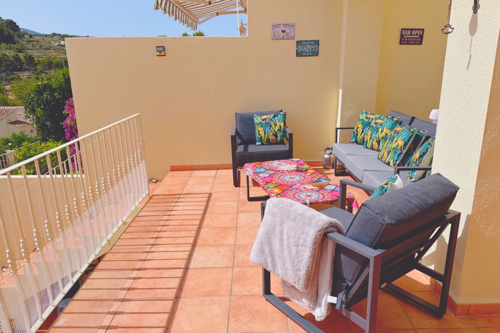 2-bed villa for sale with spectacular views, Calpe