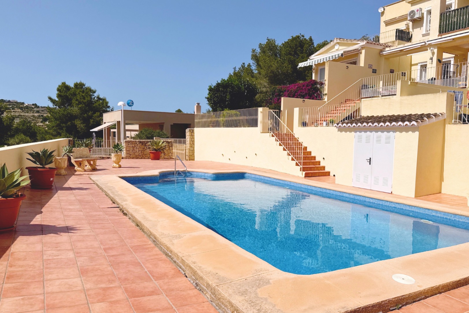 2-bed villa for sale with spectacular views, Calpe