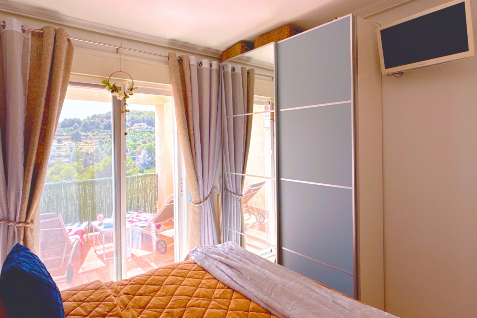 2-bed villa for sale with spectacular views, Calpe