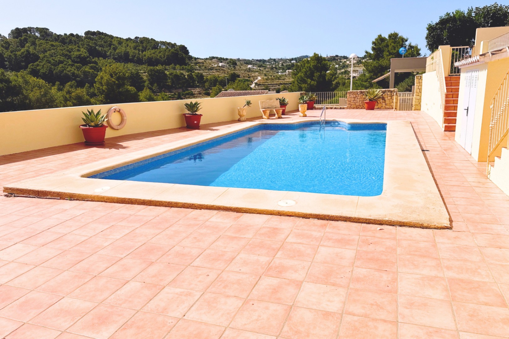 2-bed villa for sale with spectacular views, Calpe