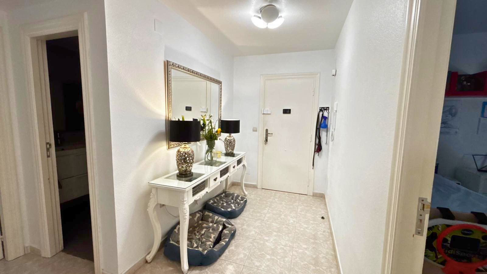Spacious 4 bedroom apartment for sale in Altea