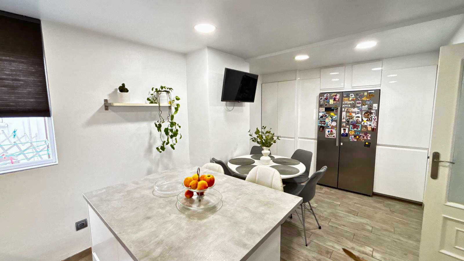 Spacious 4 bedroom apartment for sale in Altea