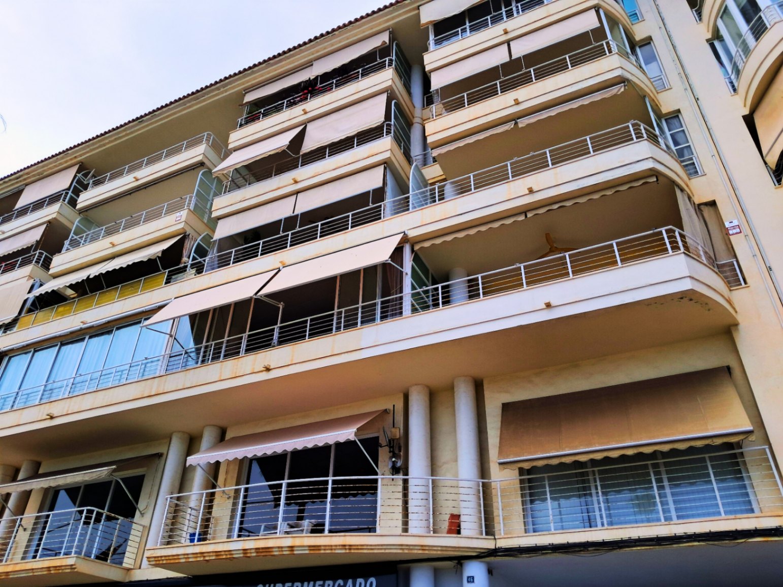 Spacious 4 bedroom apartment for sale in Altea