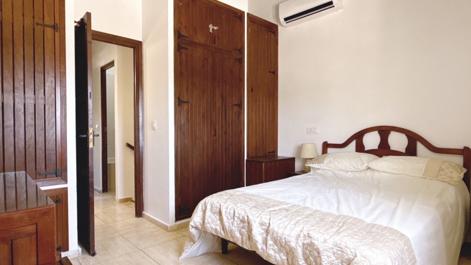 Linked Villa for sale in Moraira