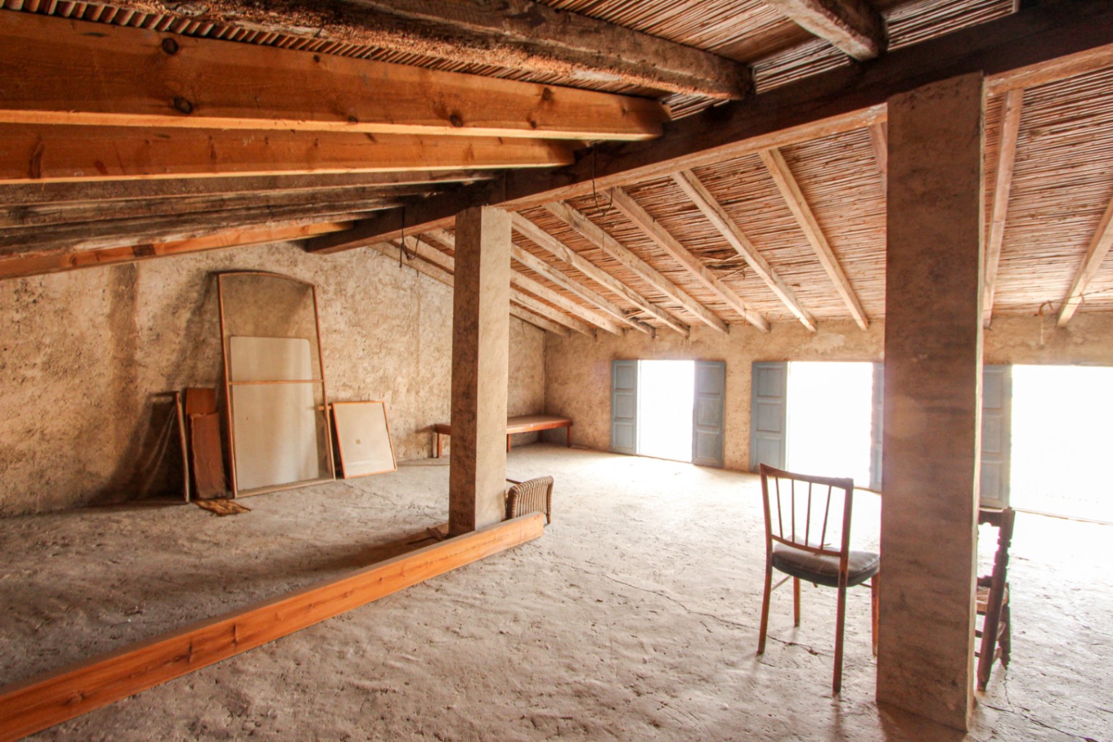 Rustic 5-Bed Townhouse for Sale in Jalón