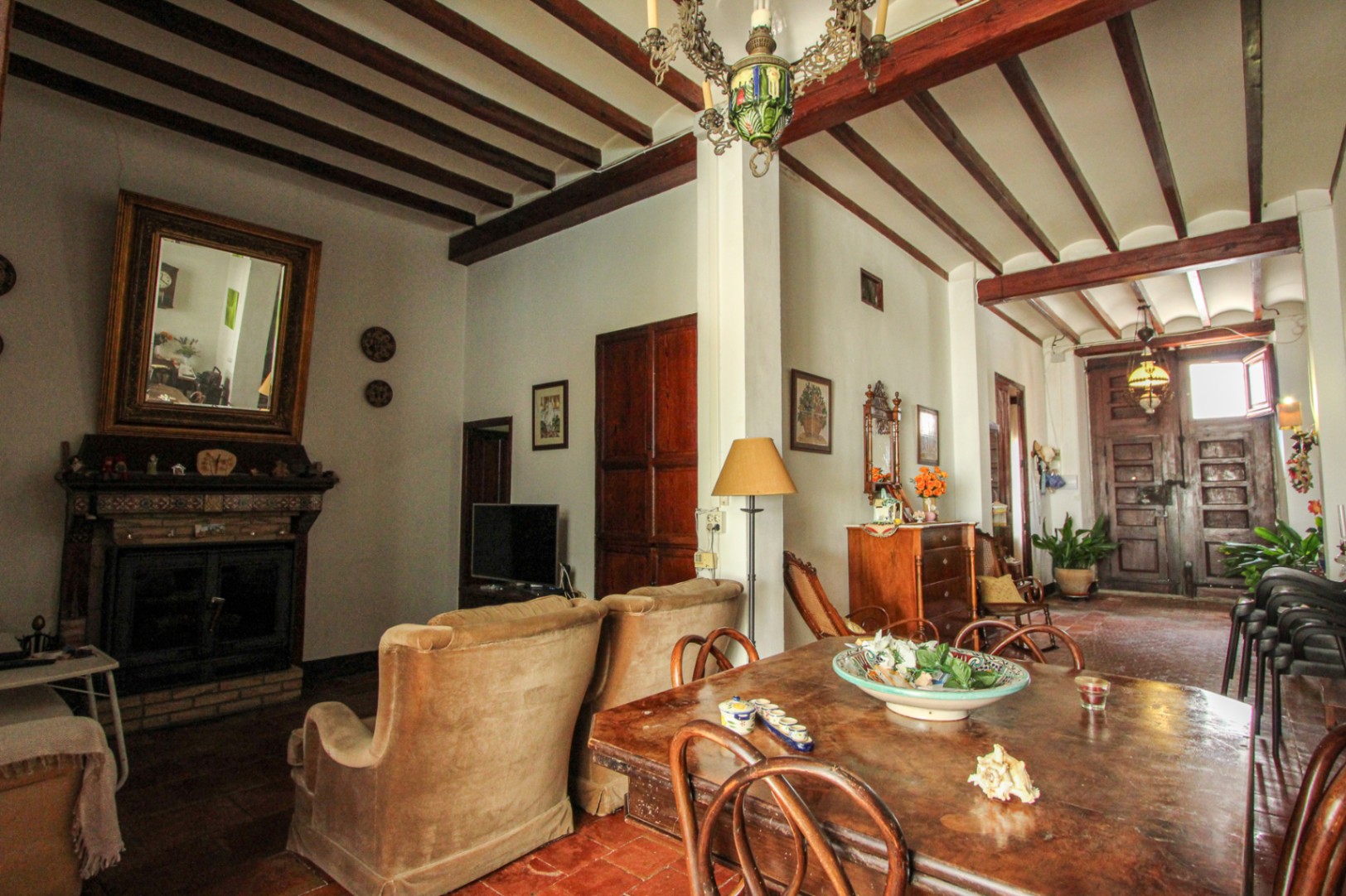 Rustic 5-Bed Townhouse for Sale in Jalón