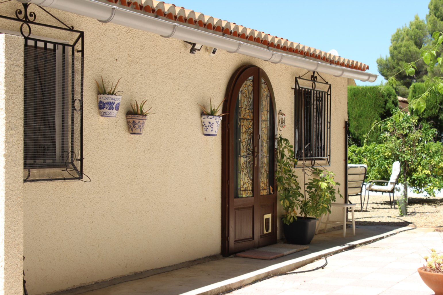 South-Facing Villa for Sale in Alcalalí