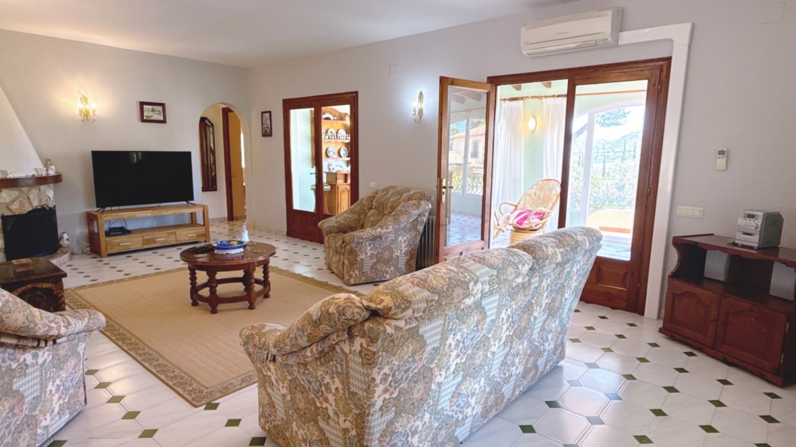 Villa for sale in Moraira, Cometa