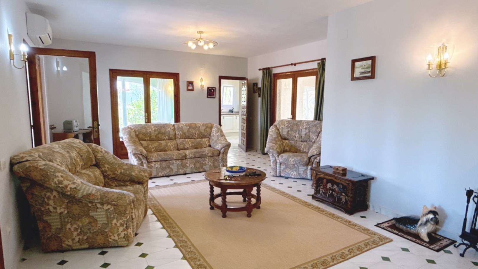 Villa for sale in Moraira, Cometa