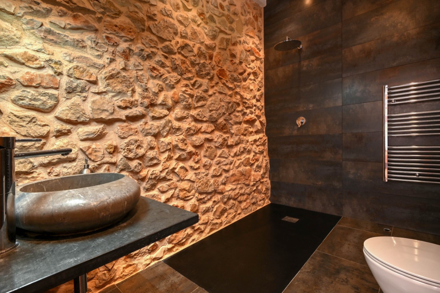 Luxury Traditional Villa for Sale in Jalón/Xaló
