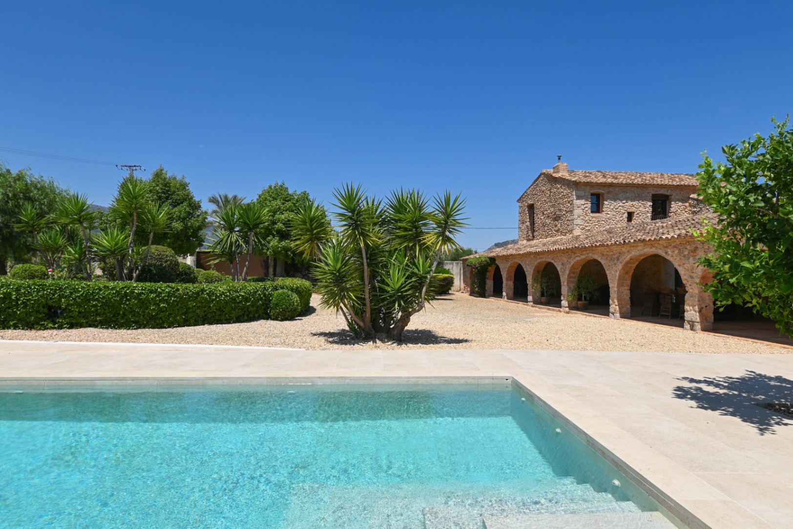 Luxury Traditional Villa for Sale in Jalón/Xaló
