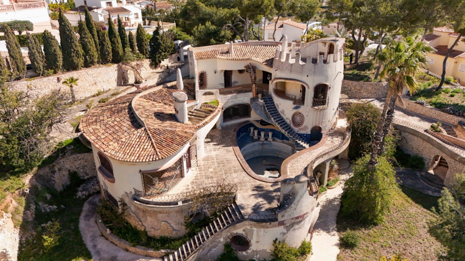 Investment property for sale in Moraira, Benimeit