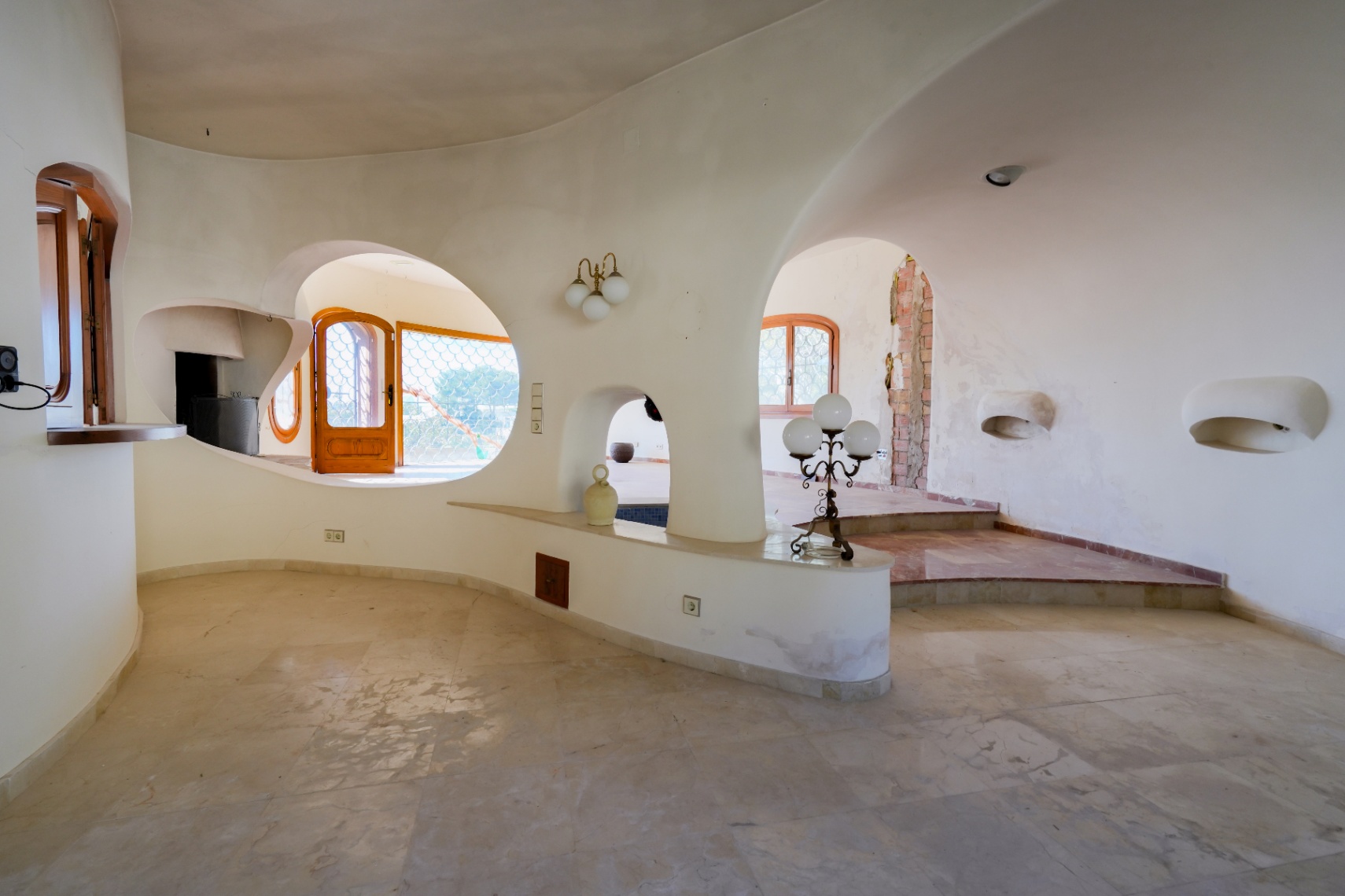 Investment property for sale in Moraira, Benimeit