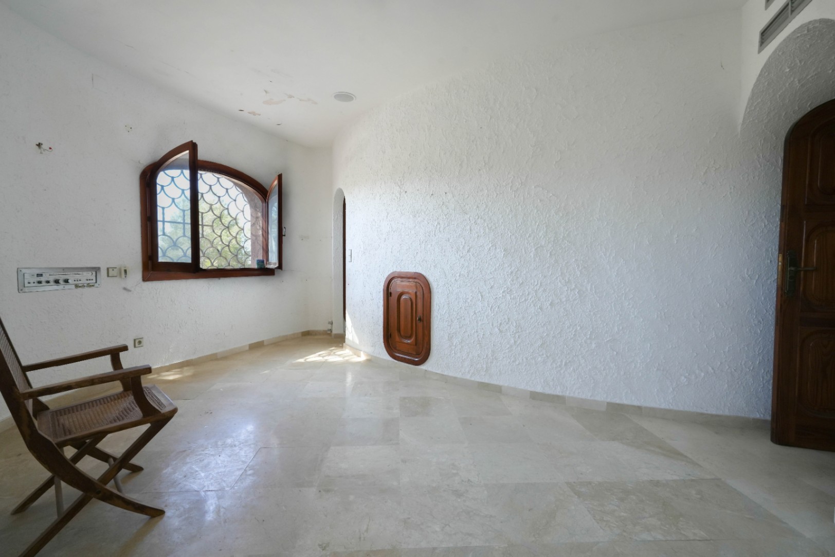 Investment property for sale in Moraira, Benimeit
