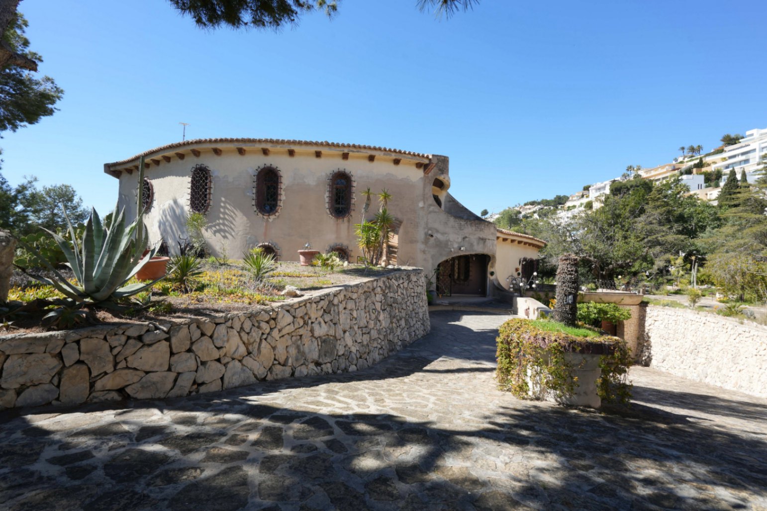 Investment property for sale in Moraira, Benimeit