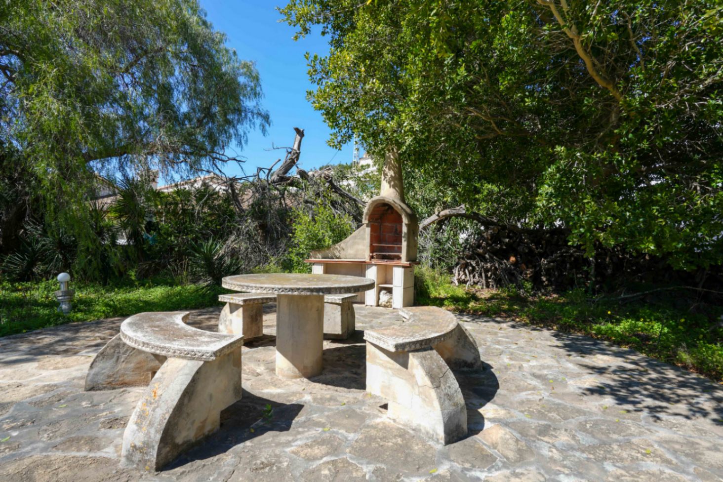 Investment property for sale in Moraira, Benimeit
