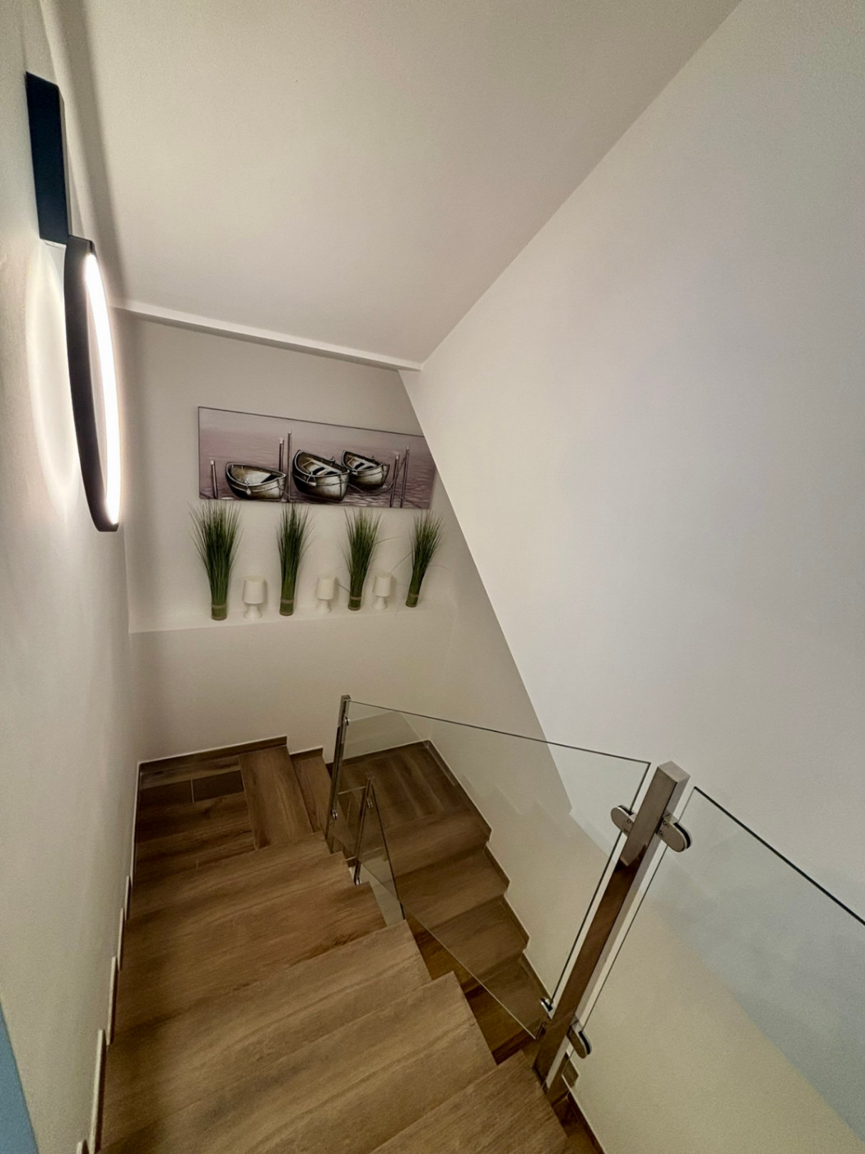 Modern villa for sale with 5 bedrooms in Polop, Alicante.