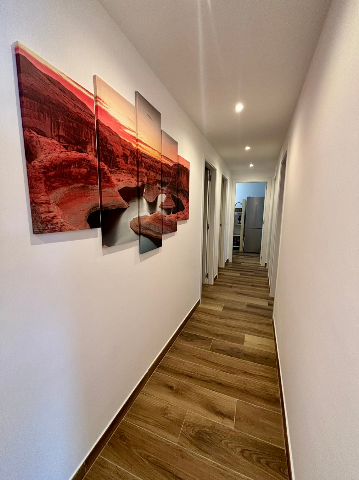 Modern villa for sale with 5 bedrooms in Polop, Alicante.