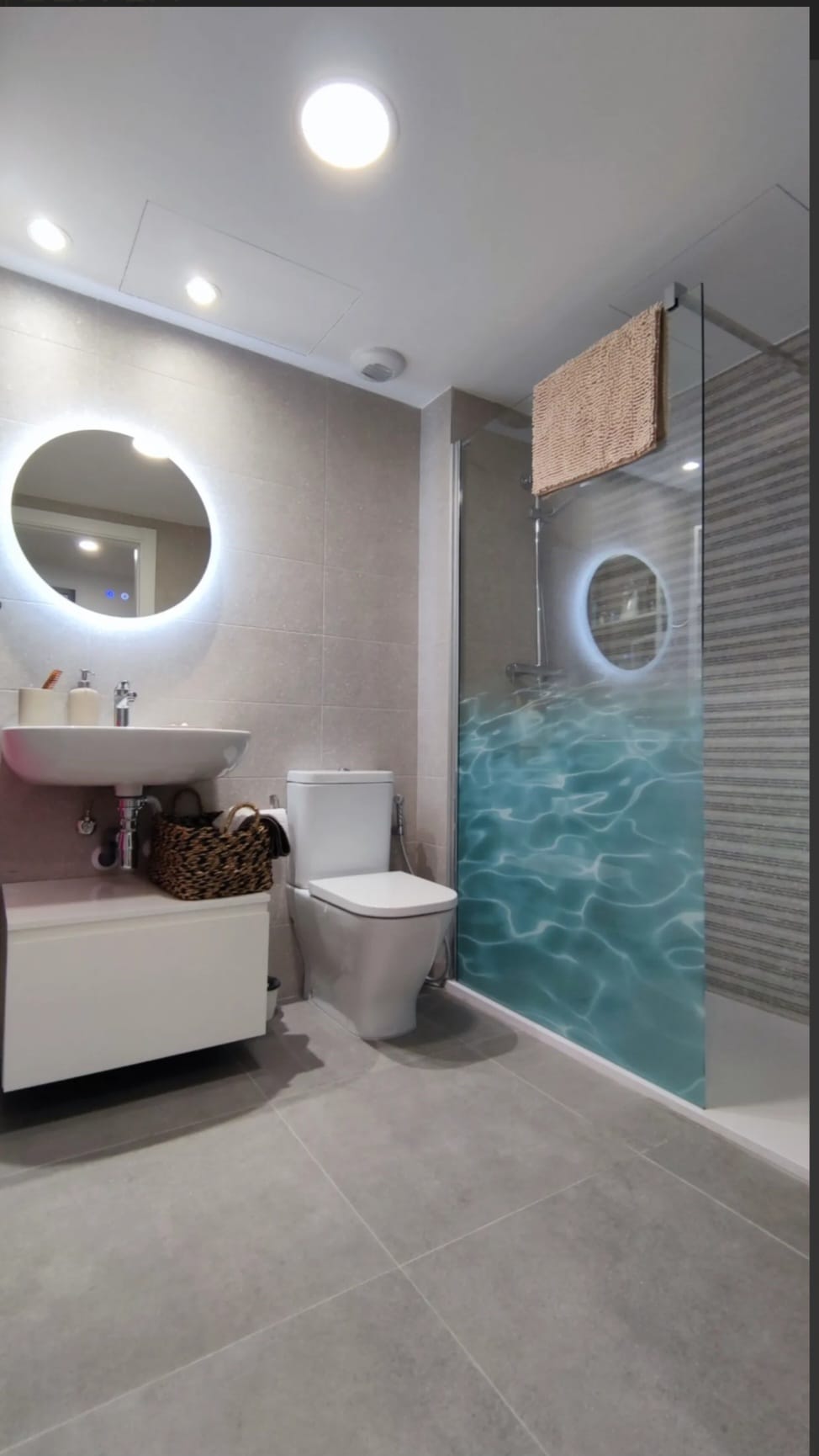 Modern 3-bed apartment for sale, Calpe
