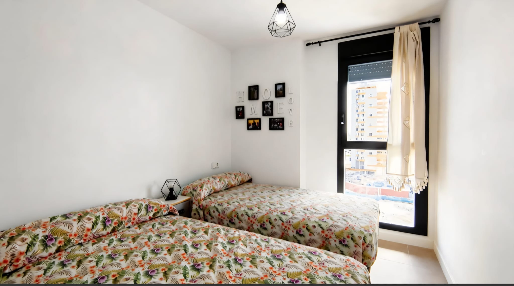 Modern 3-bed apartment for sale, Calpe