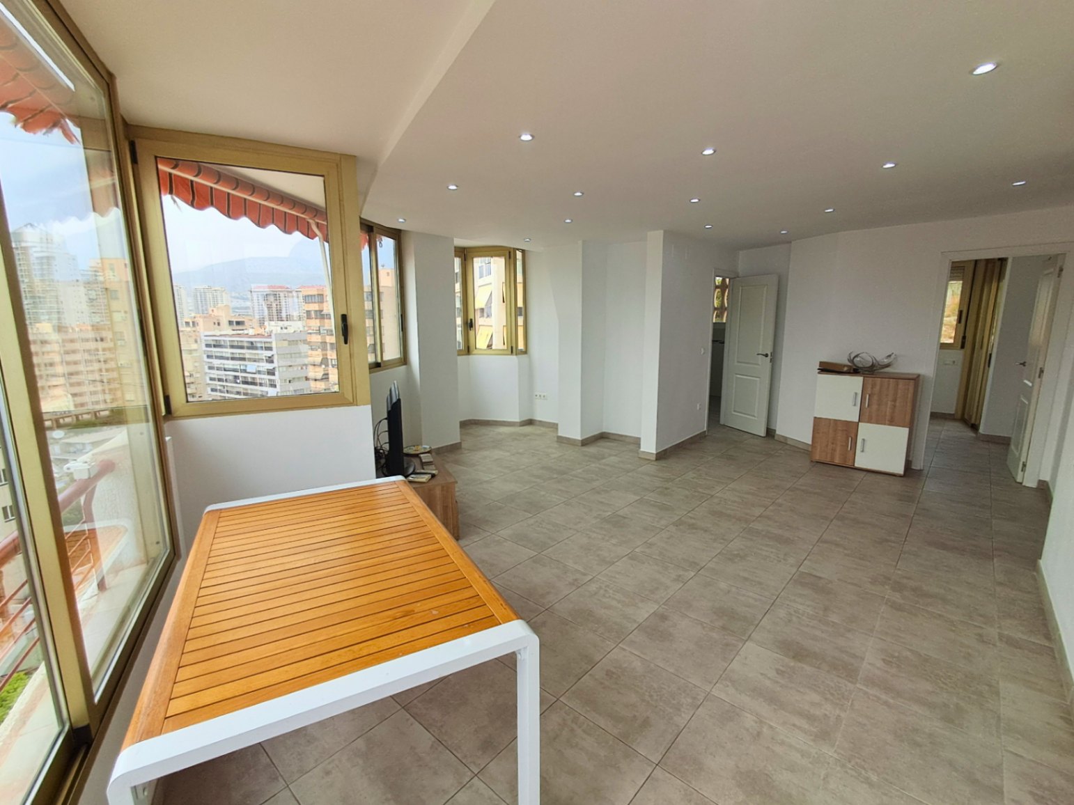 2 bedroom apartment with spectacular views in La Cala de Finestrat.