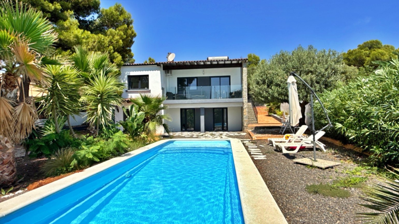 Detached villa for sale in Calpe