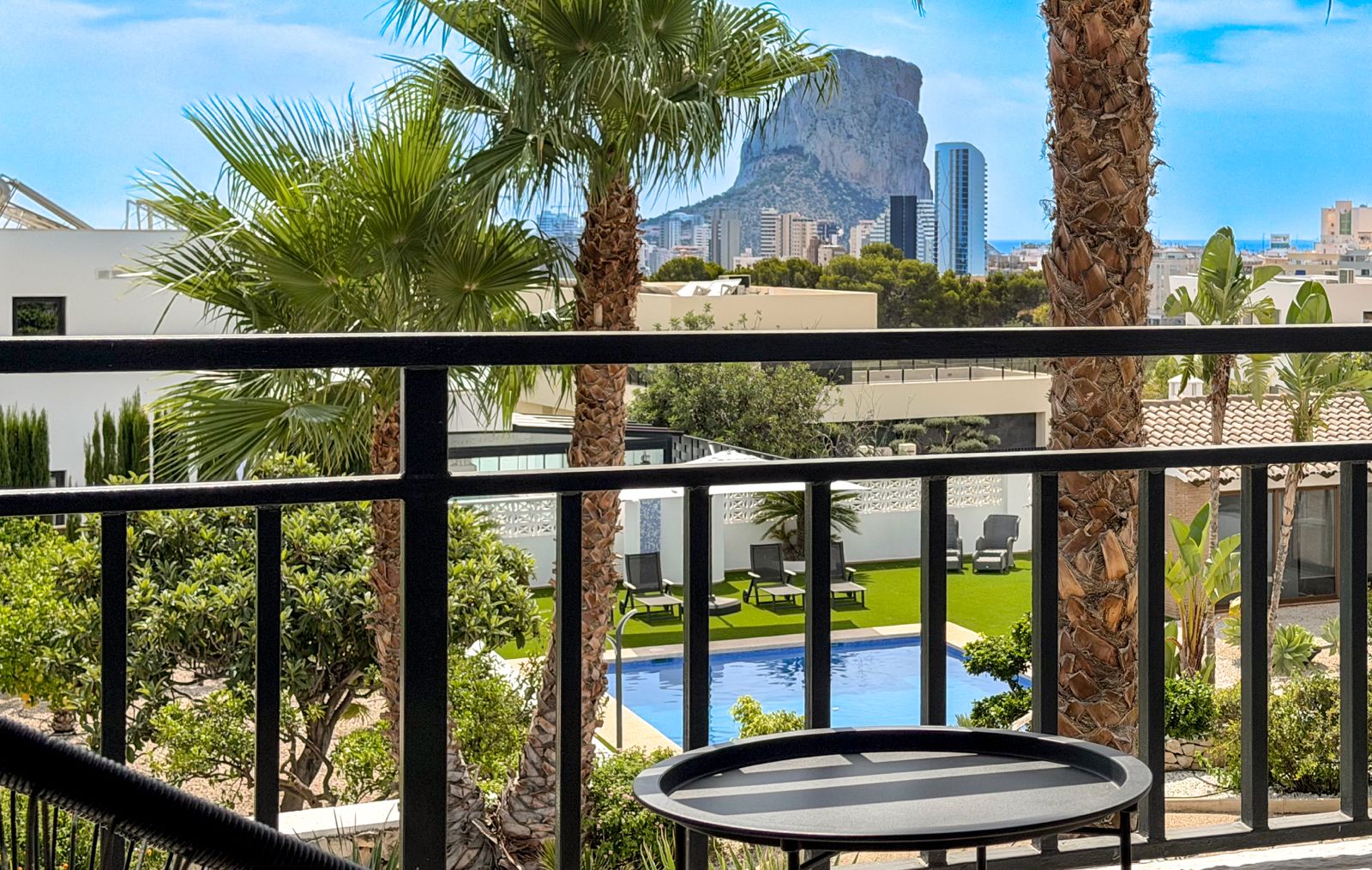 Modern urban house for sale with panoramic views, Calpe