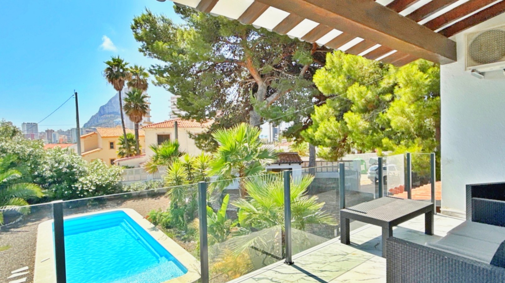 Detached villa for sale in Calpe