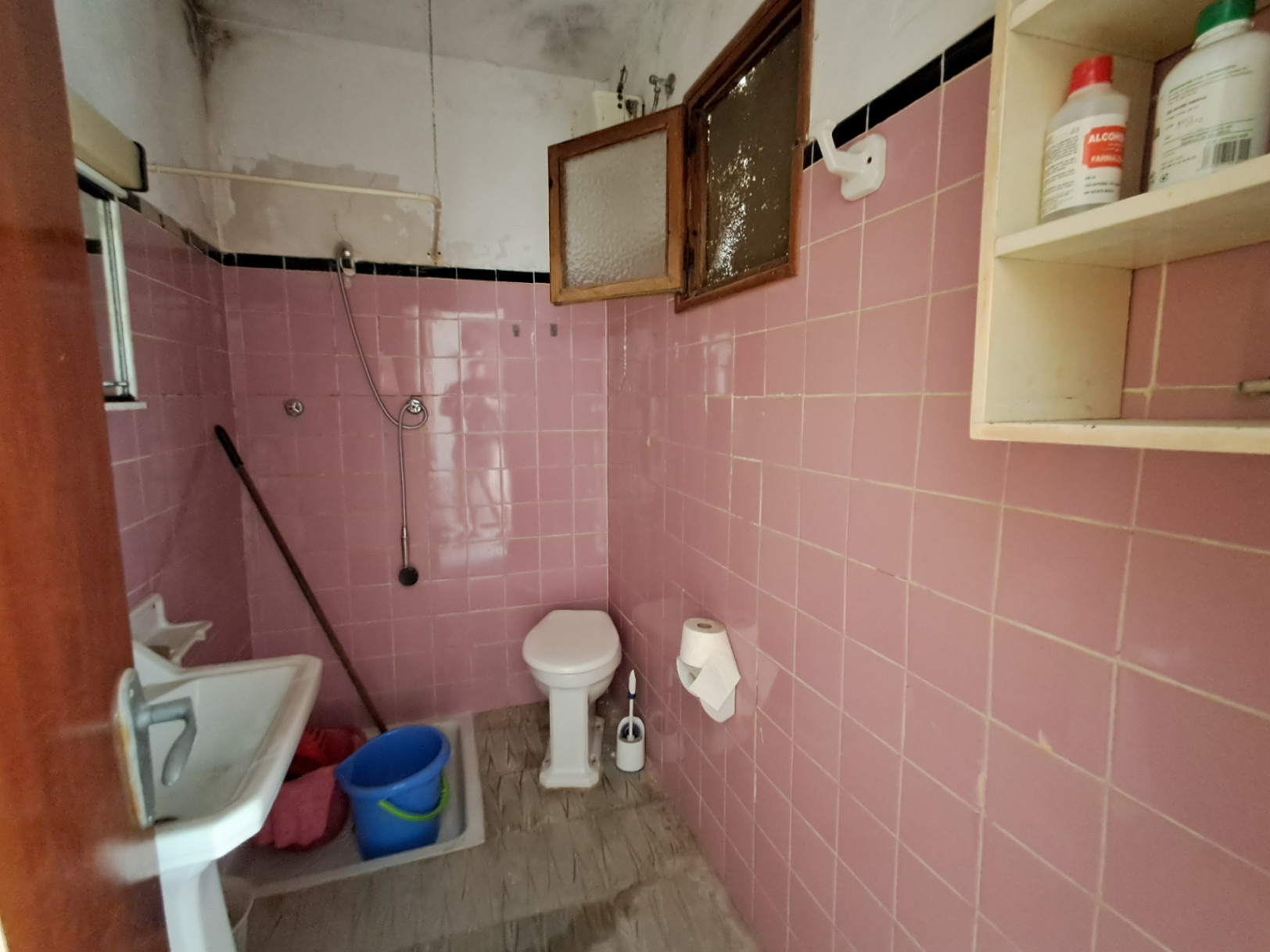 Reihenhaus in Alfaz del Pi zu verkaufen, renovierungsbedürftig