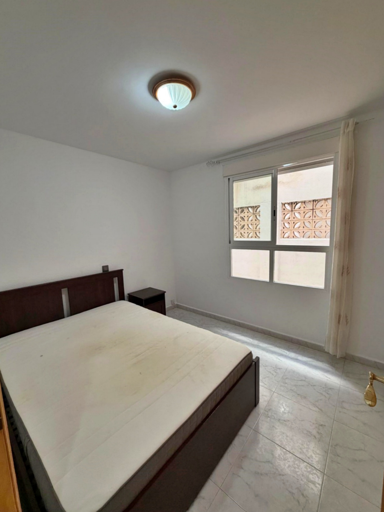 Long-term rental in Jávea Port available now.