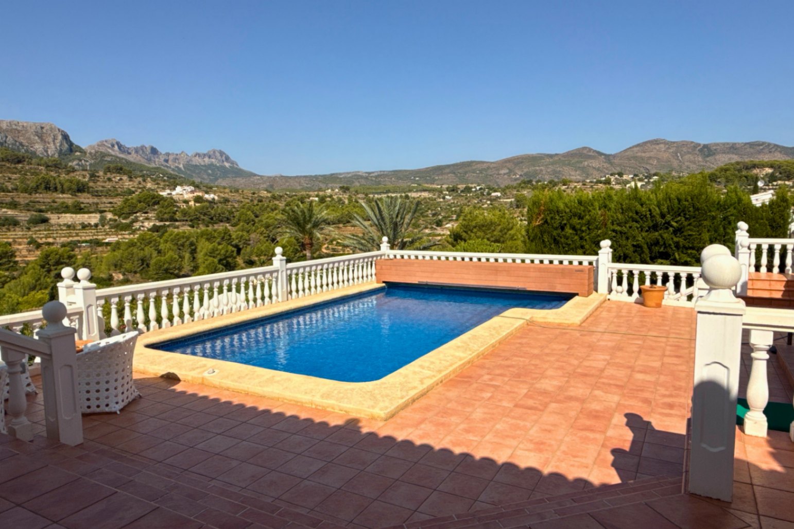 Luxury 4 Bed Villa for Sale in Calpe