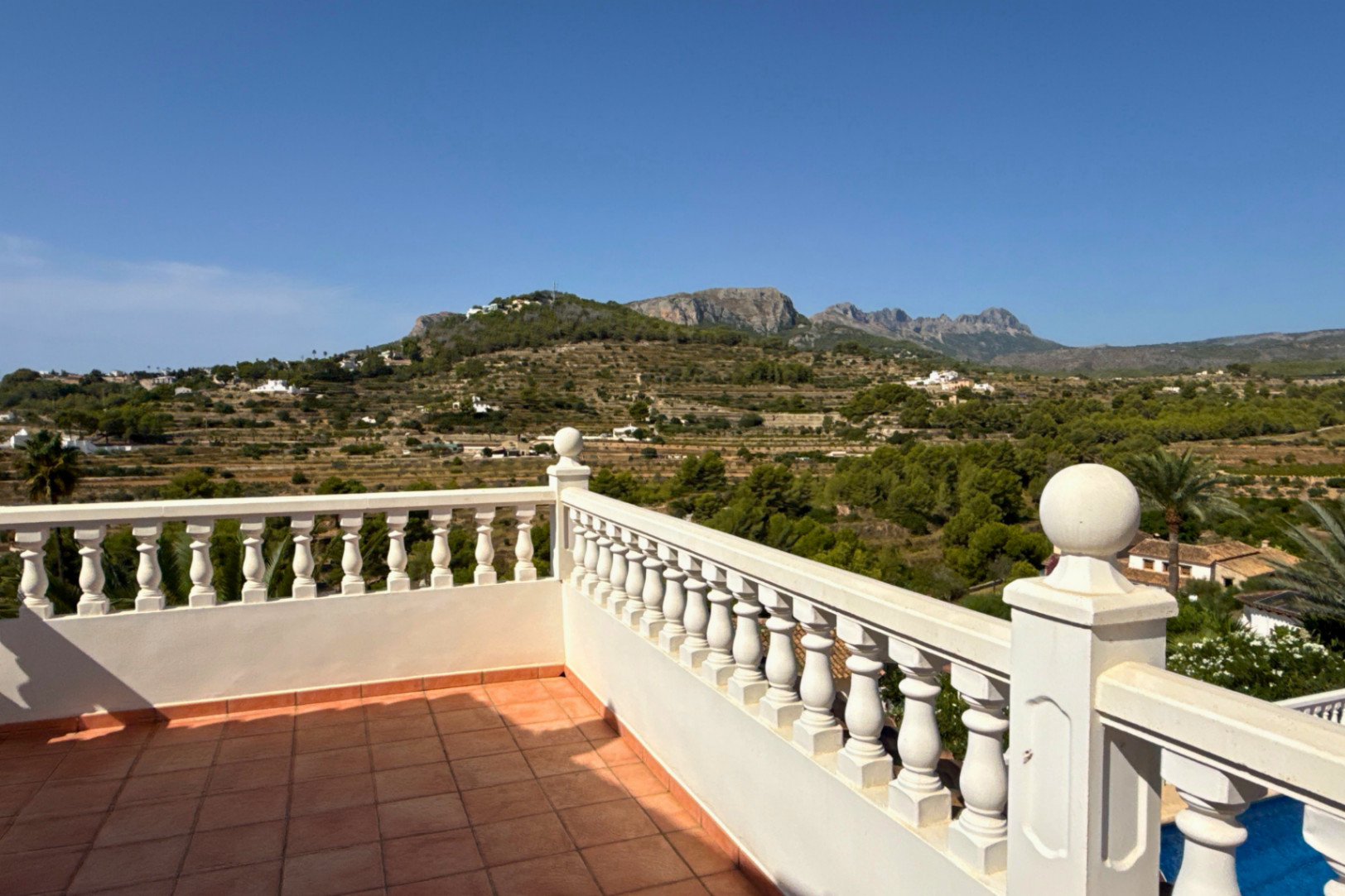 Luxury 4 Bed Villa for Sale in Calpe
