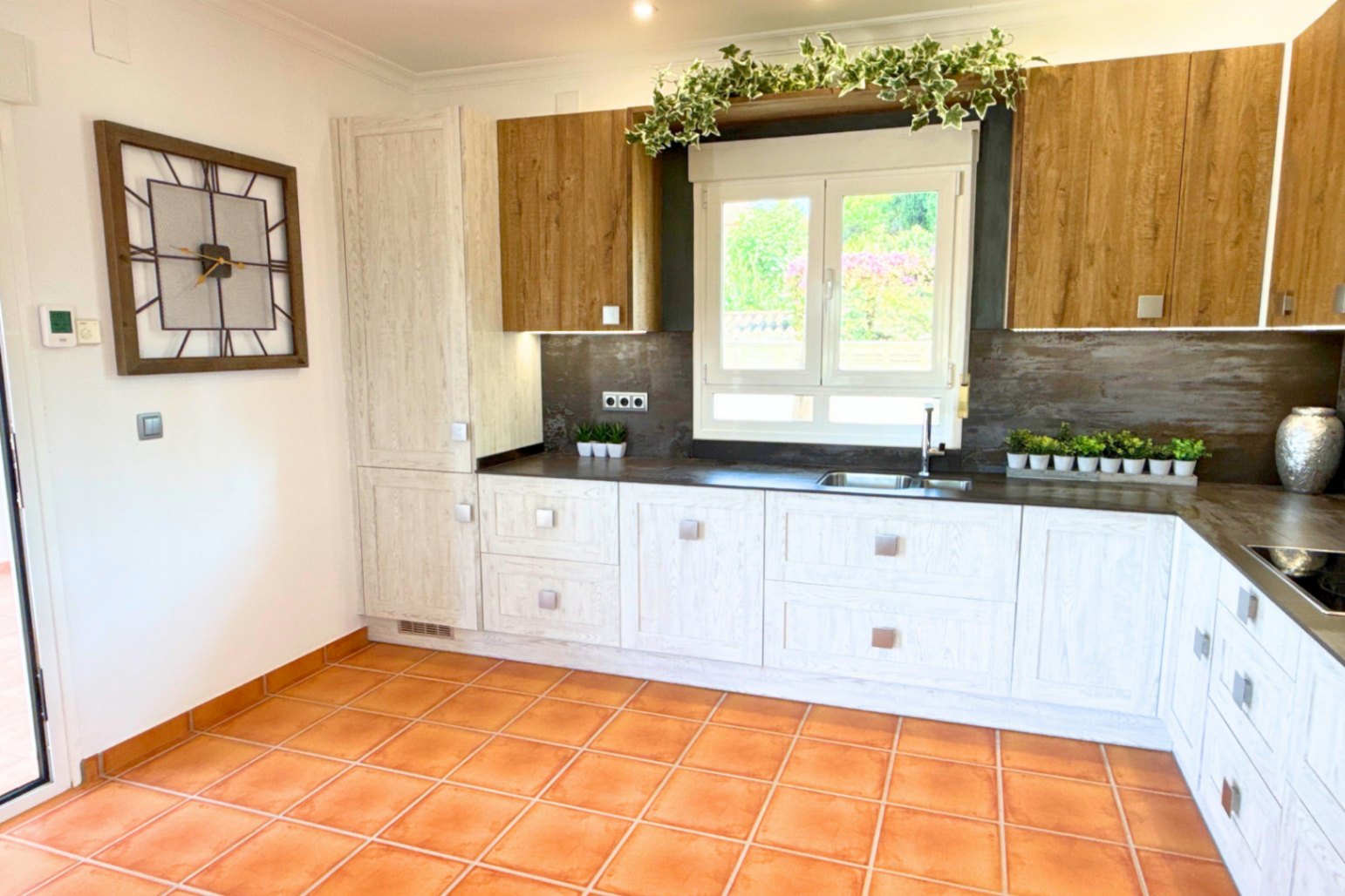 Luxury 4 Bed Villa for Sale in Calpe
