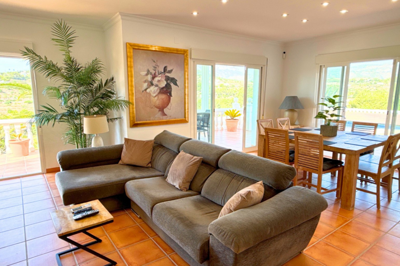 Luxury 4 Bed Villa for Sale in Calpe