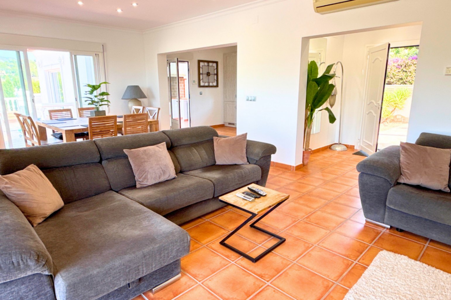 Luxury 4 Bed Villa for Sale in Calpe