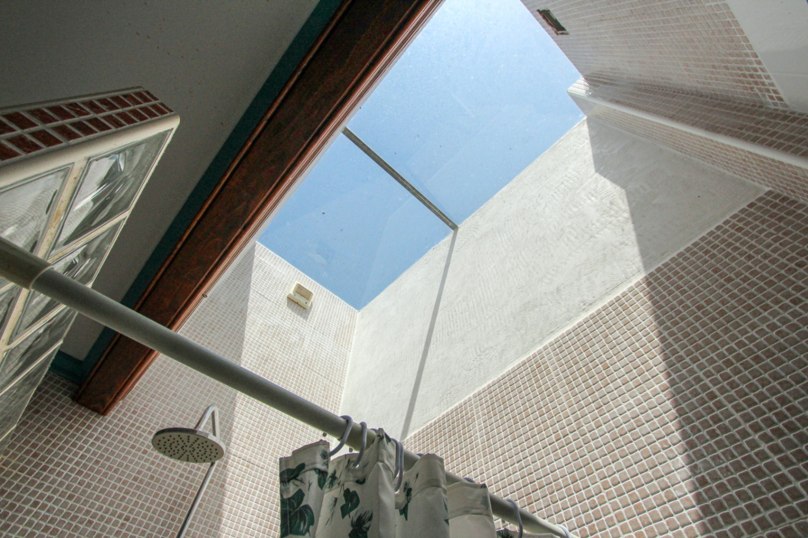 Exclusive 3-Bed Apartment in the Heart of Jalón