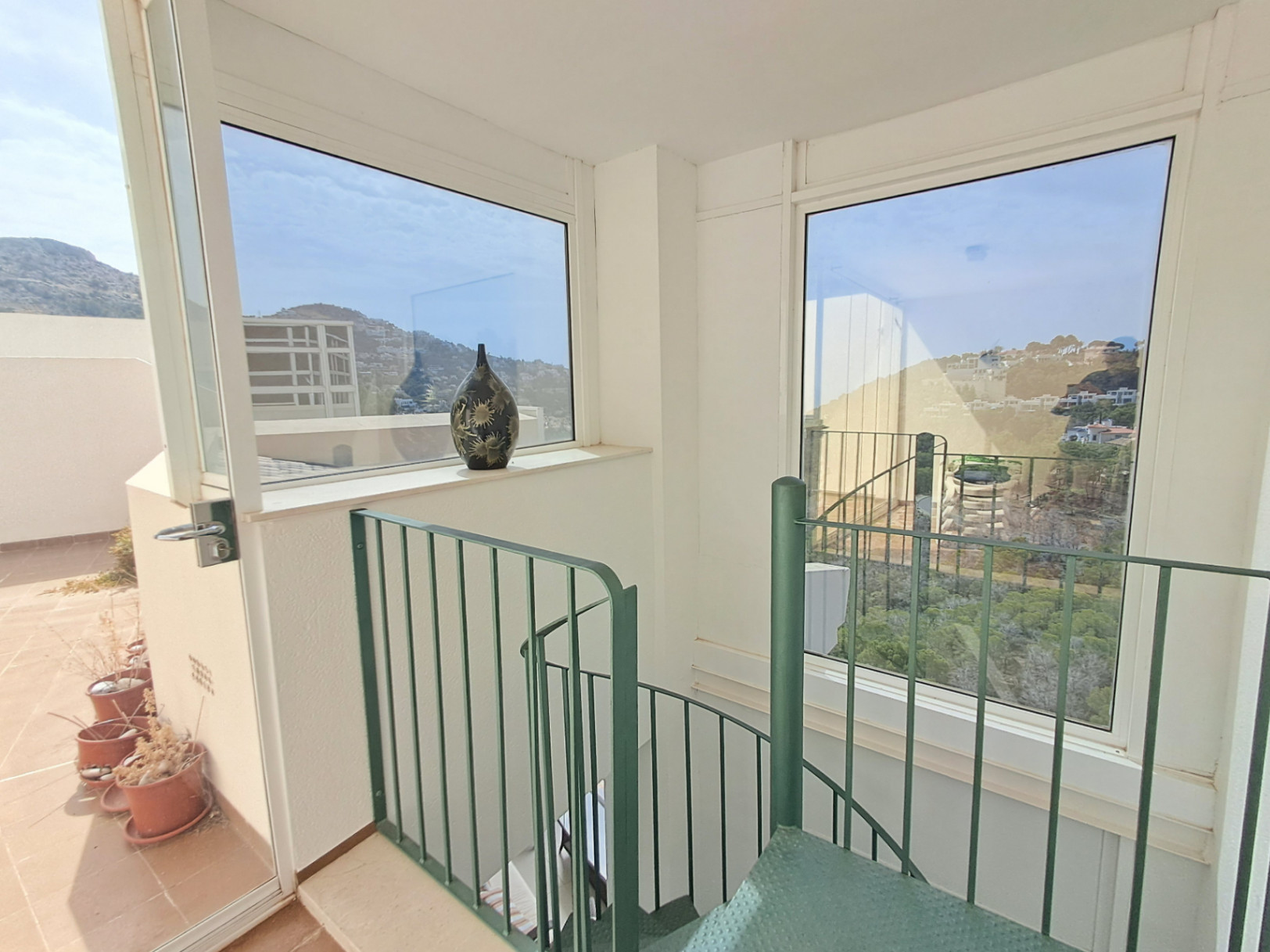 Short-term seasonal rental apartment in Colinas de Altea
