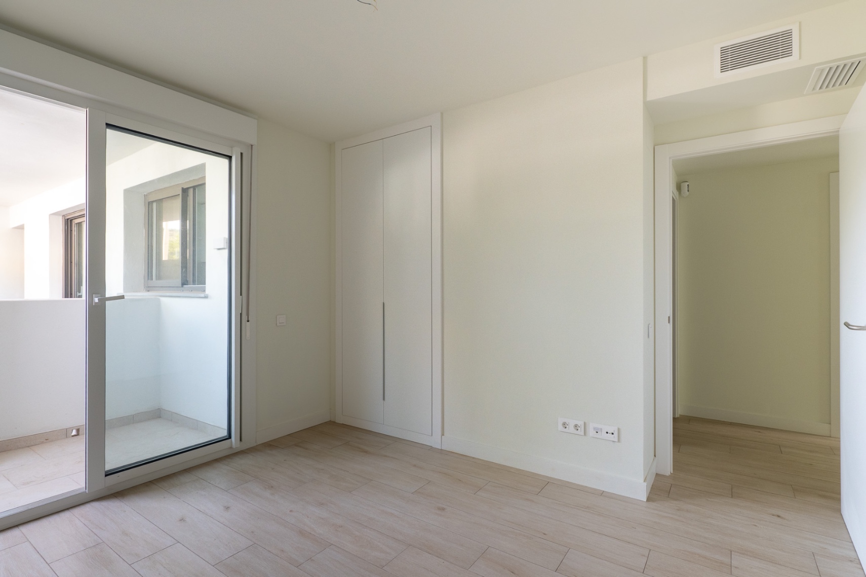 Modern apartment in Jávea – Walking distance to Port
