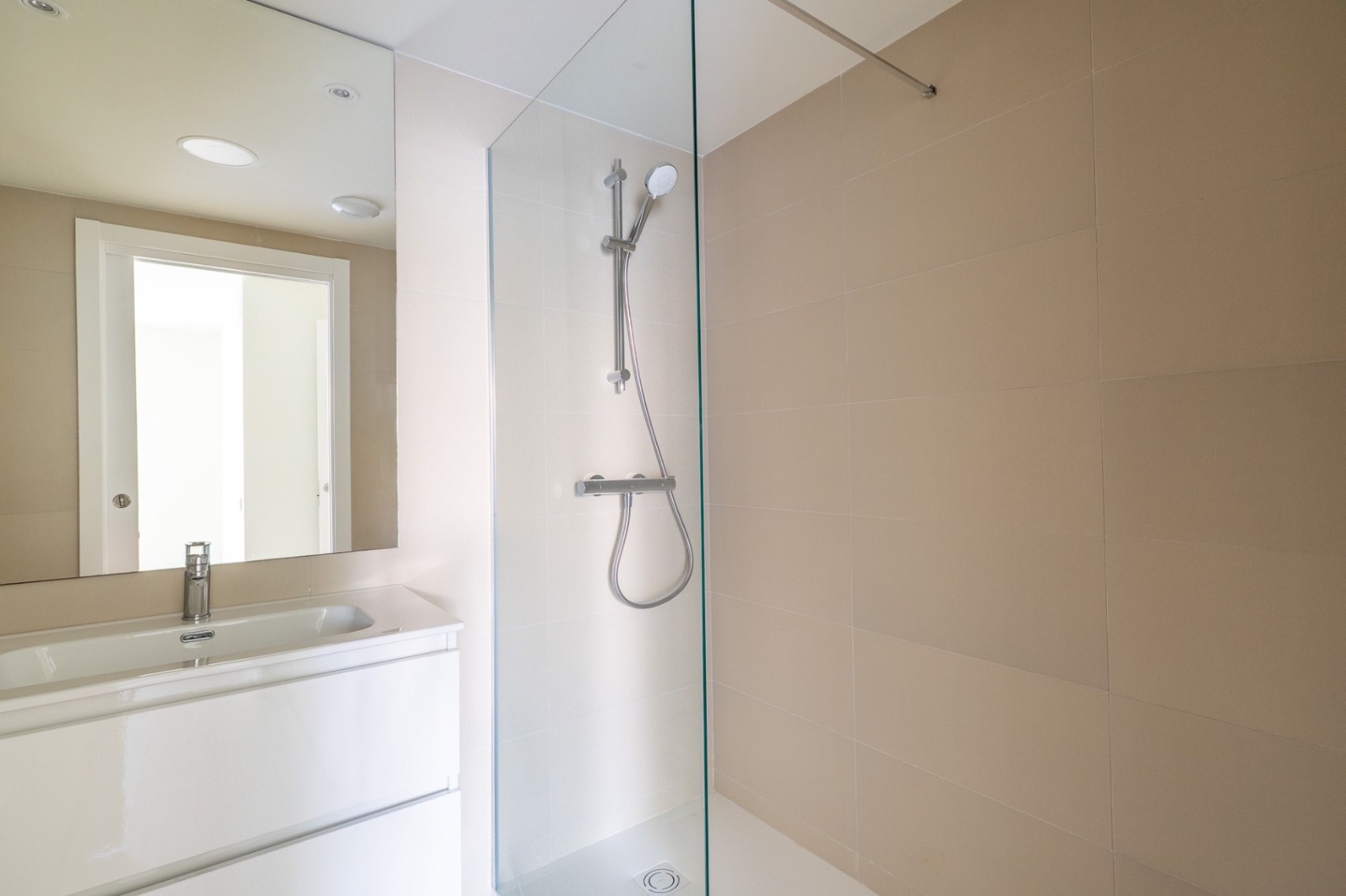 Modern apartment in Jávea – Walking distance to Port