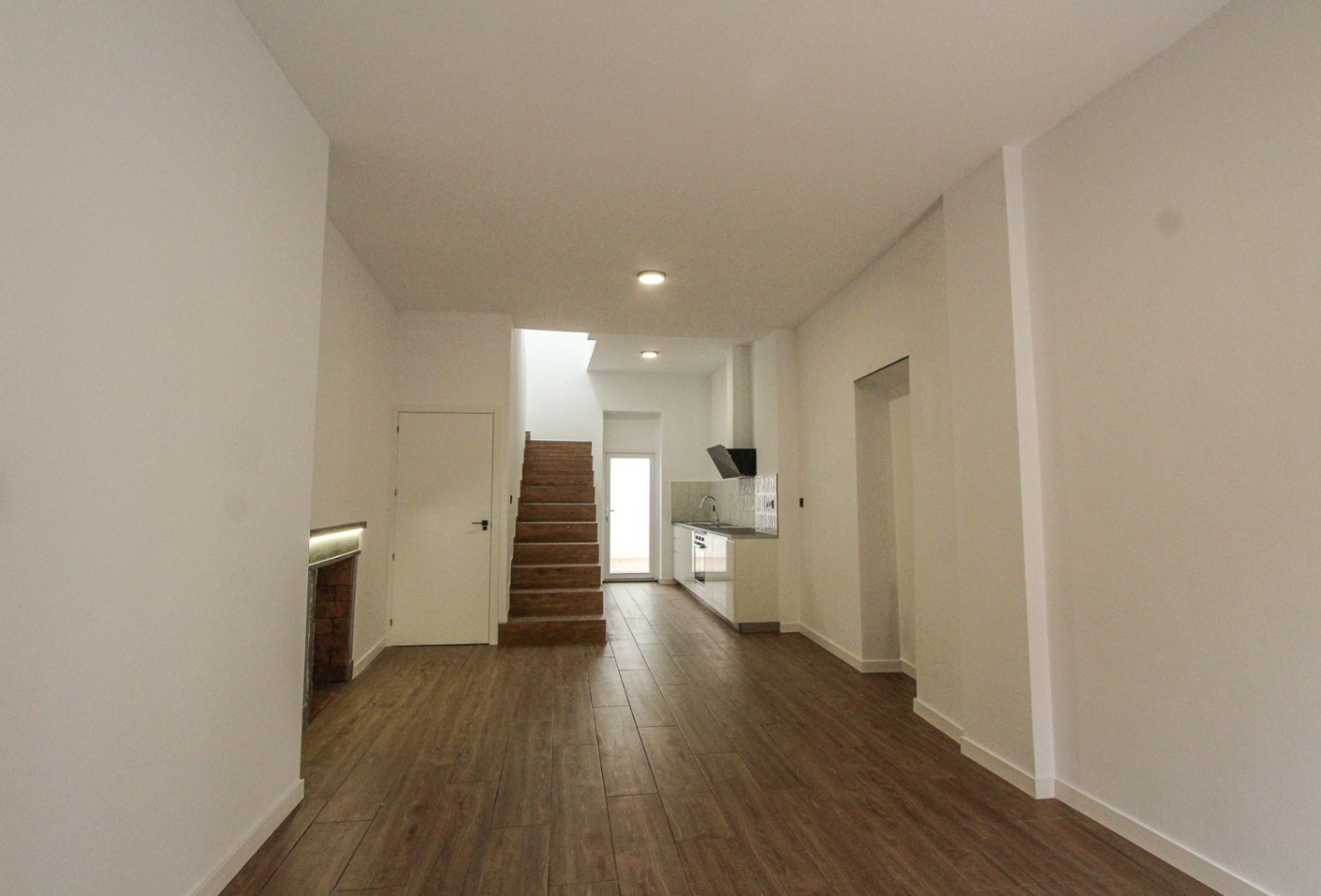 Renoviertes 3-Zimmer-Reihenhaus zum Verkauf in Murla