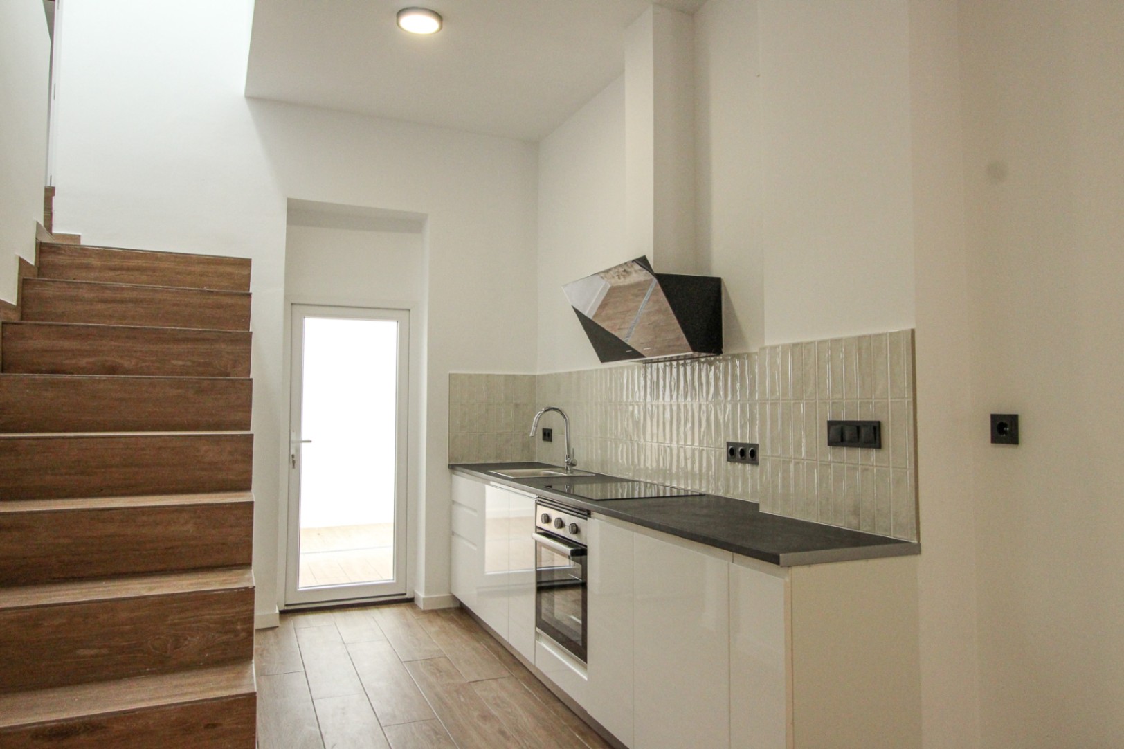 Renoviertes 3-Zimmer-Reihenhaus zum Verkauf in Murla