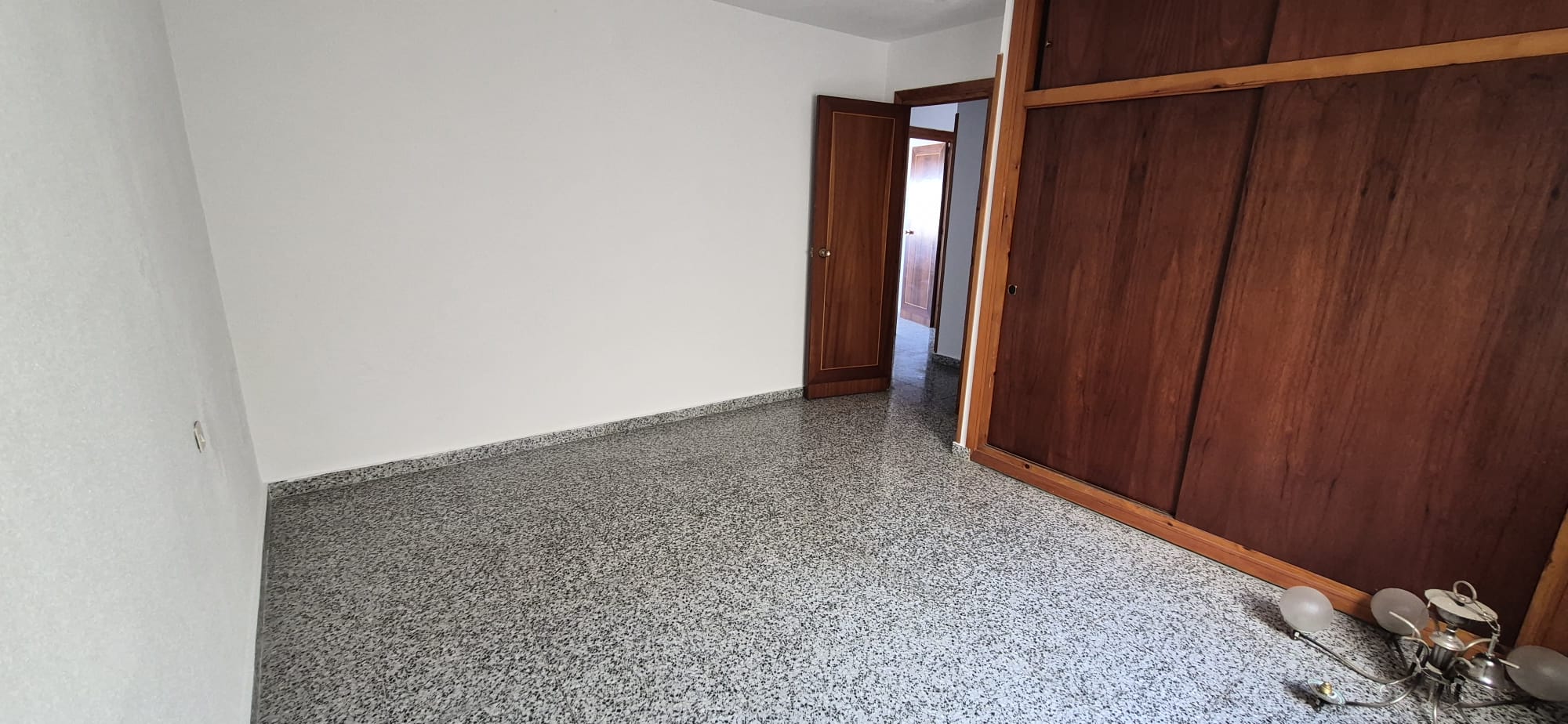 Townhouse in La Nucía Pueblo with 4 bedrooms and a good location.